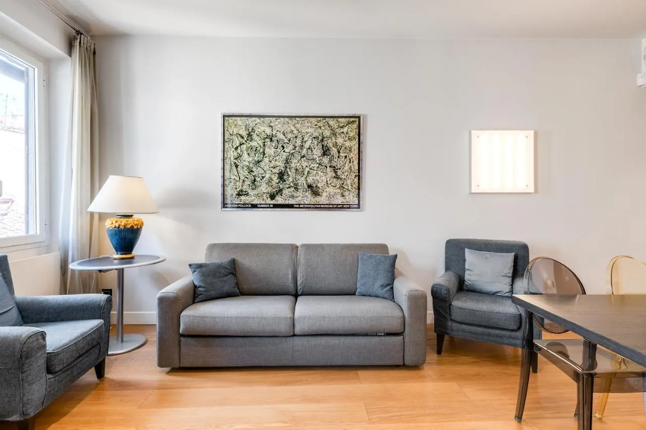 Piazza Santa Croce Design Apartment With Balcony Florence