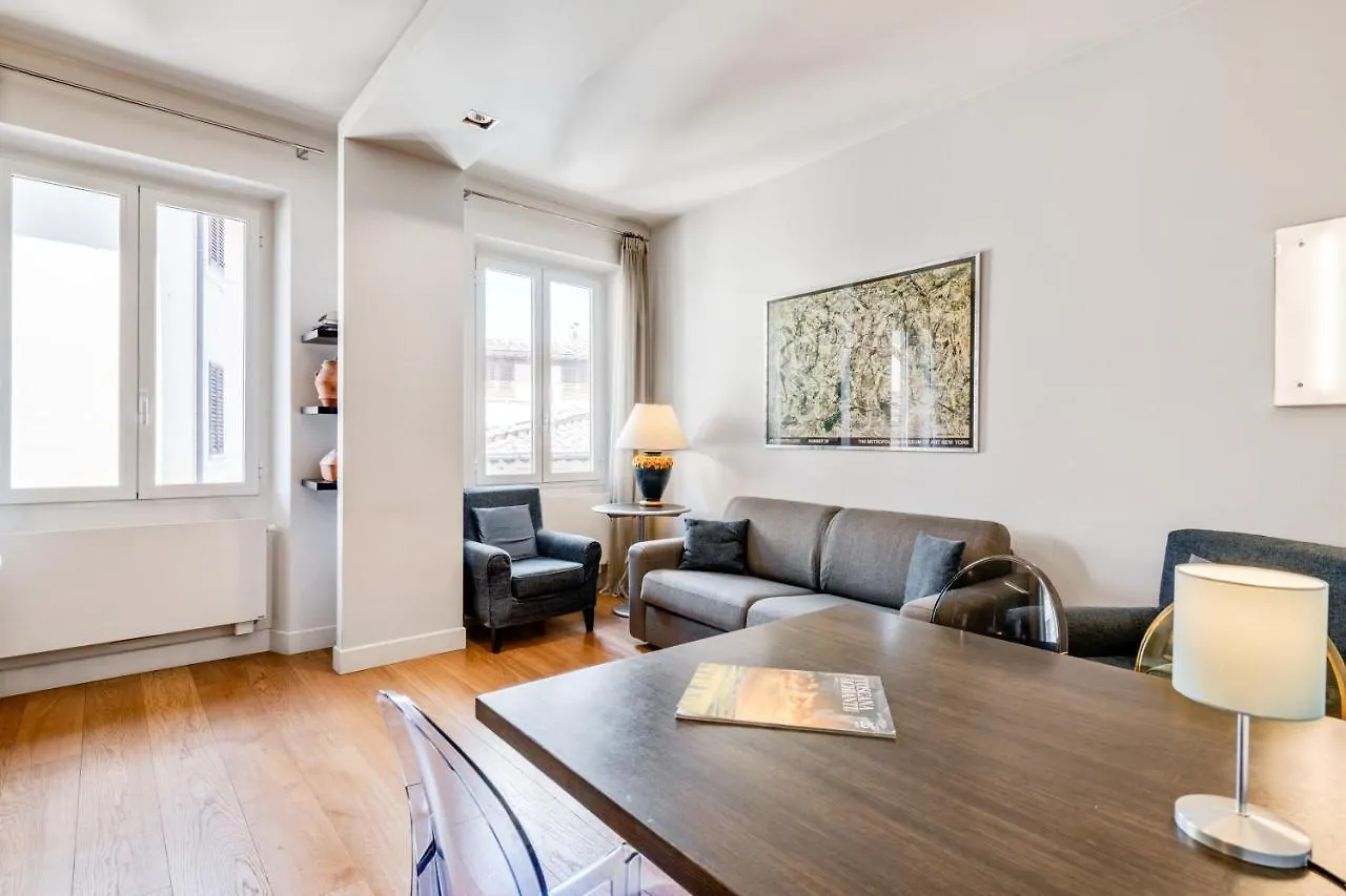 Piazza Santa Croce Design Apartment With Balcony Florence